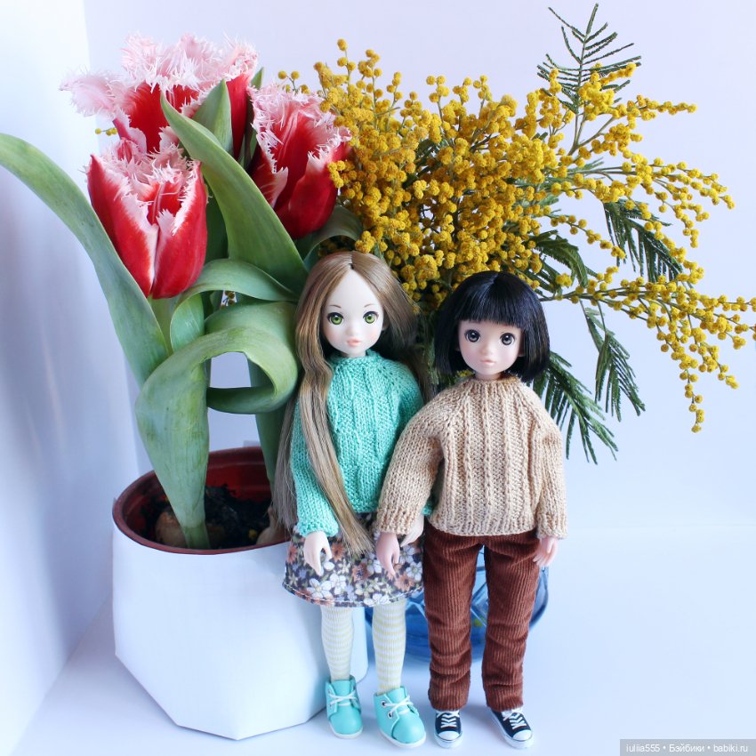 Мартовские цветы и любимые куклы (фото 10)