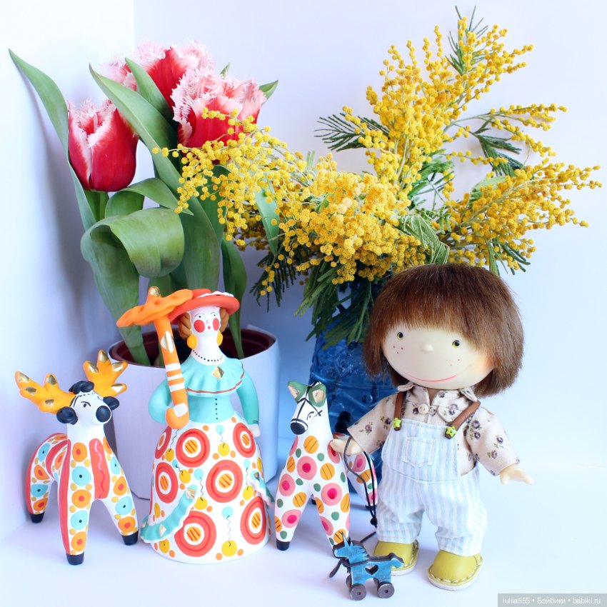 Мартовские цветы и любимые куклы (фото 2)