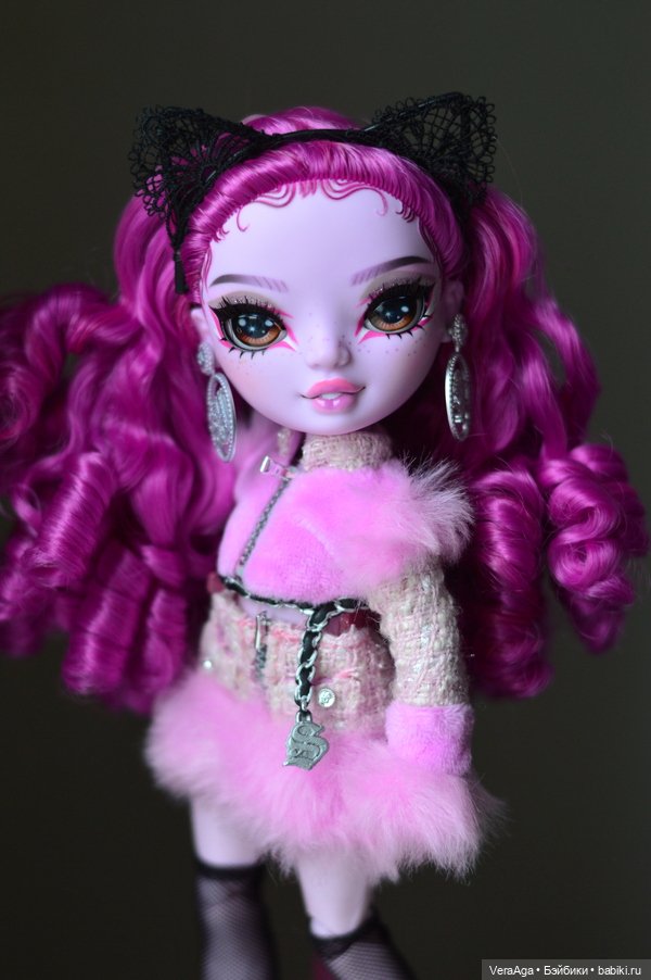 Lola Wilde от Shadow High