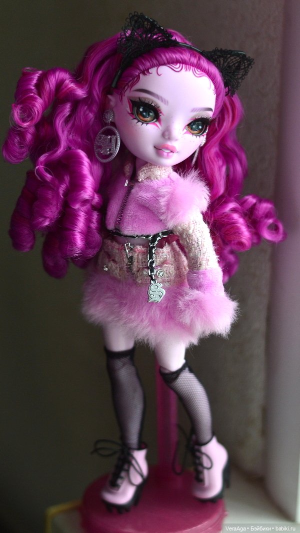 Lola Wilde от Shadow High (фото 4)