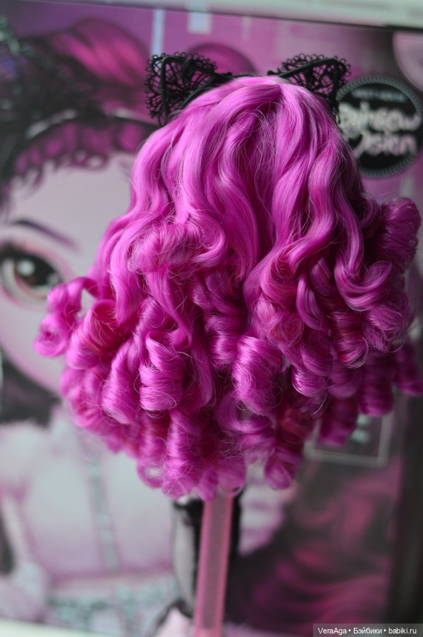 Lola Wilde от Shadow High