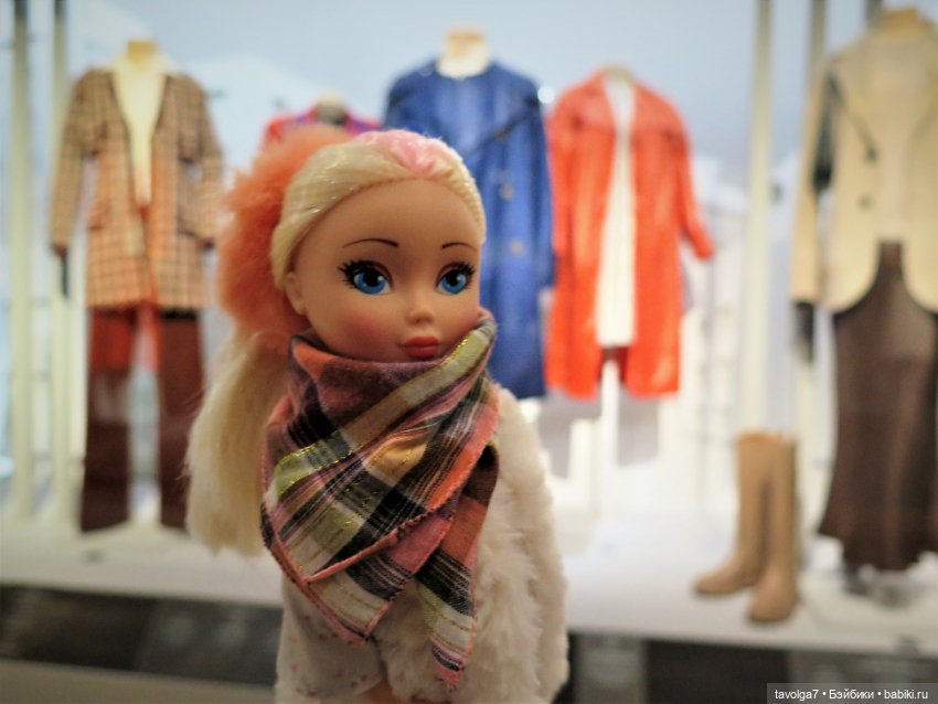 Мои куклы на выставке "Кринолин. Жакет. Свитшот."