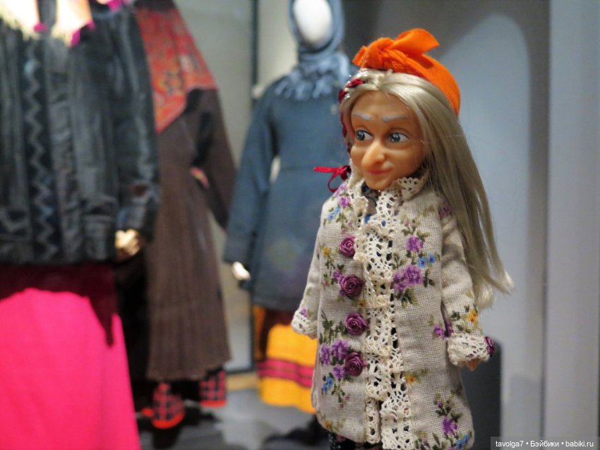 Мои куклы на выставке "Кринолин. Жакет. Свитшот."