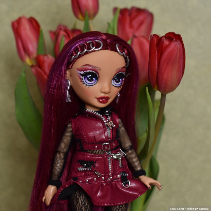 Красные тюльпаны — Домашние коллекции кукол: фото собраний