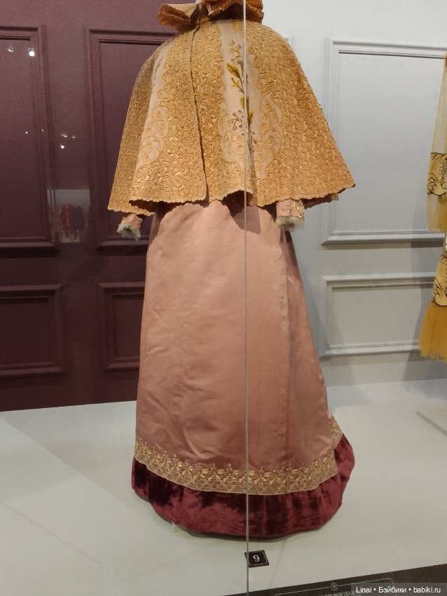 Путешествие в прошлое. Выставка "Кринолин. Жакет. Свитшот" (фото 7)