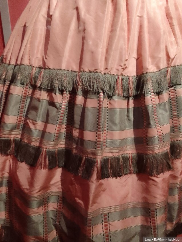 Путешествие в прошлое. Выставка "Кринолин. Жакет. Свитшот" (фото 10)