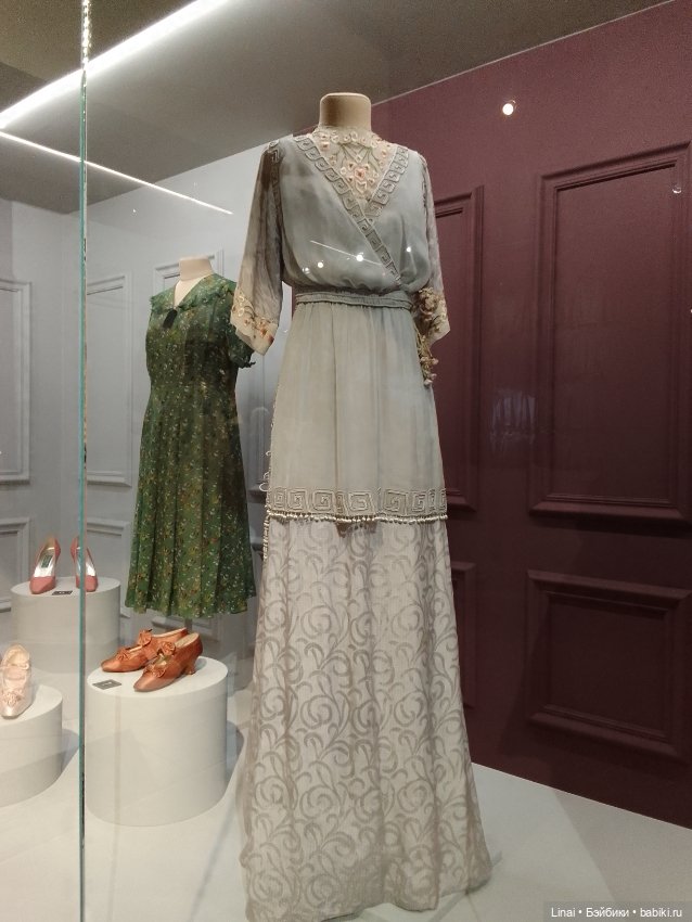 Путешествие в прошлое. Выставка "Кринолин. Жакет. Свитшот"