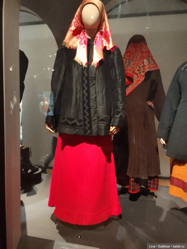 Путешествие в прошлое. Выставка "Кринолин. Жакет. Свитшот"