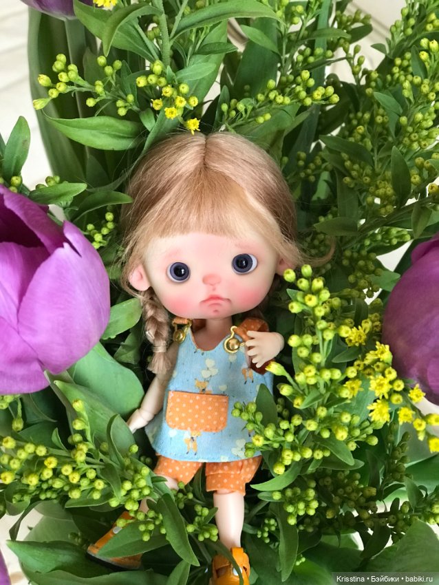 С праздником, дорогие девочки (фото 2)