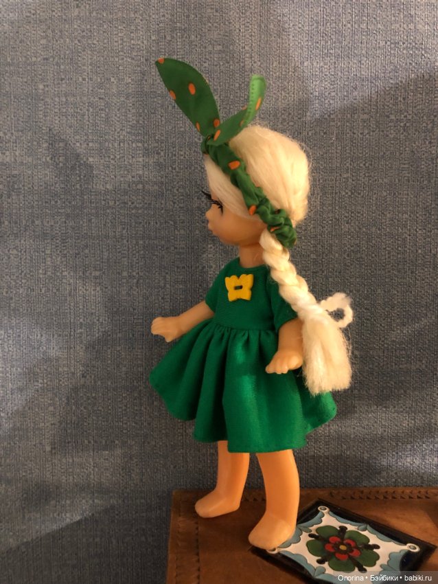 Леночка в зелёном — Одежда и обувь для кукол своими руками: фото (фото 2)