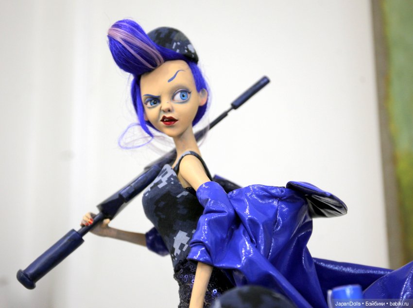 "Опасные гастроли" на выставке "Куклы с характером. Перезагрузка"