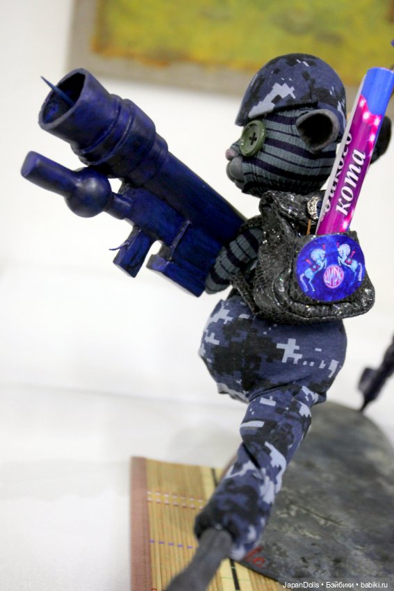 "Опасные гастроли" на выставке "Куклы с характером. Перезагрузка"