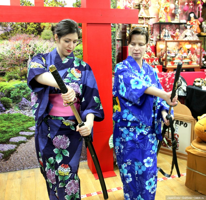 Мастер-класс по позированию в кимоно с фотосессией на выставке "Япония. Куклы, сказки и легенды" (фото 5)