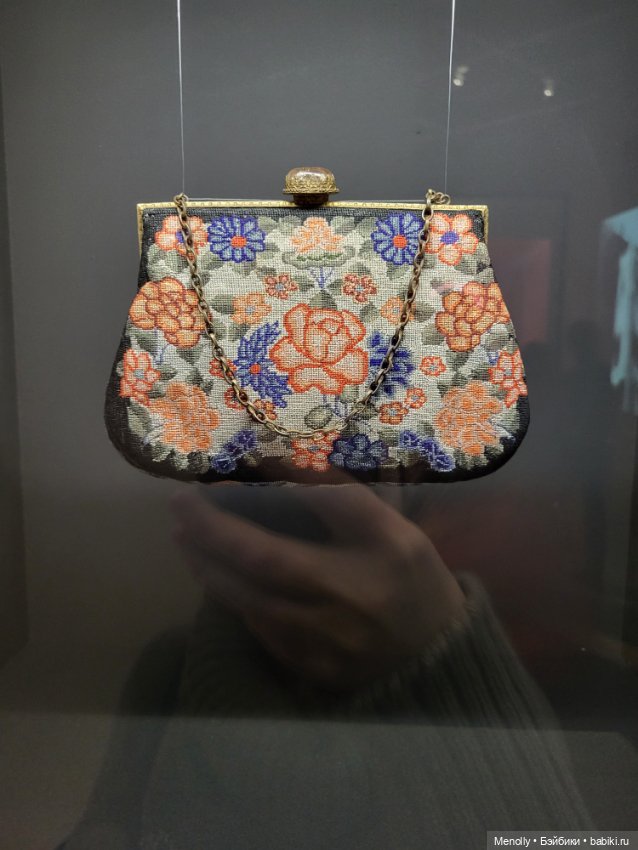 Машина времени или Кринолин. Жакет. Свитшот