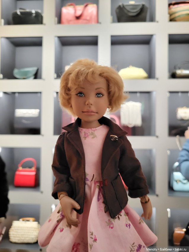 Машина времени или Кринолин. Жакет. Свитшот