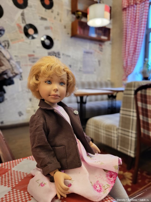 Машина времени или Кринолин. Жакет. Свитшот