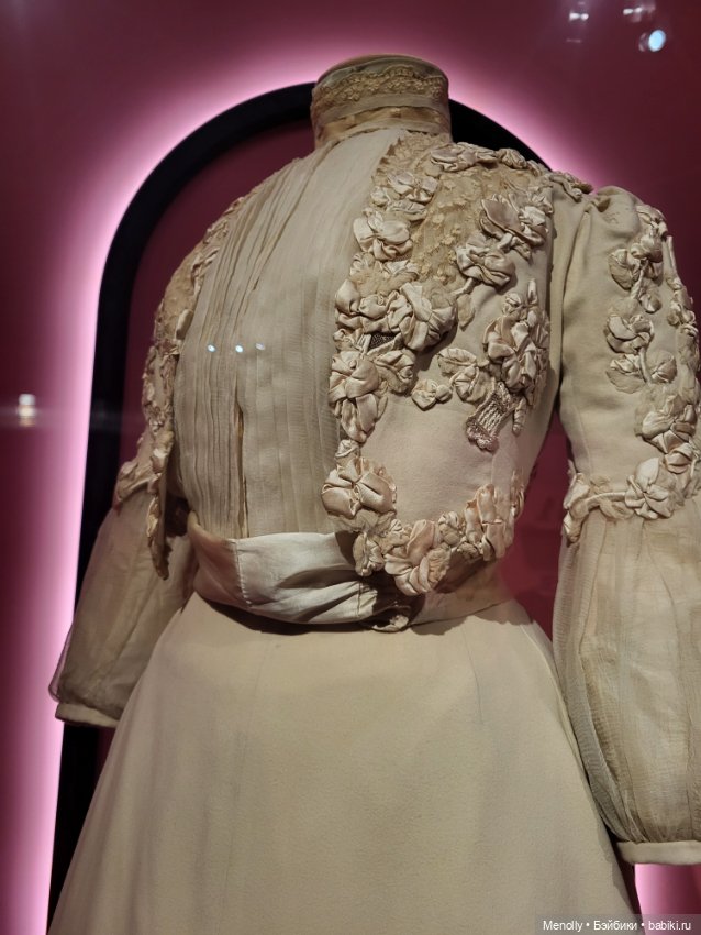 Машина времени или Кринолин. Жакет. Свитшот (фото 3)