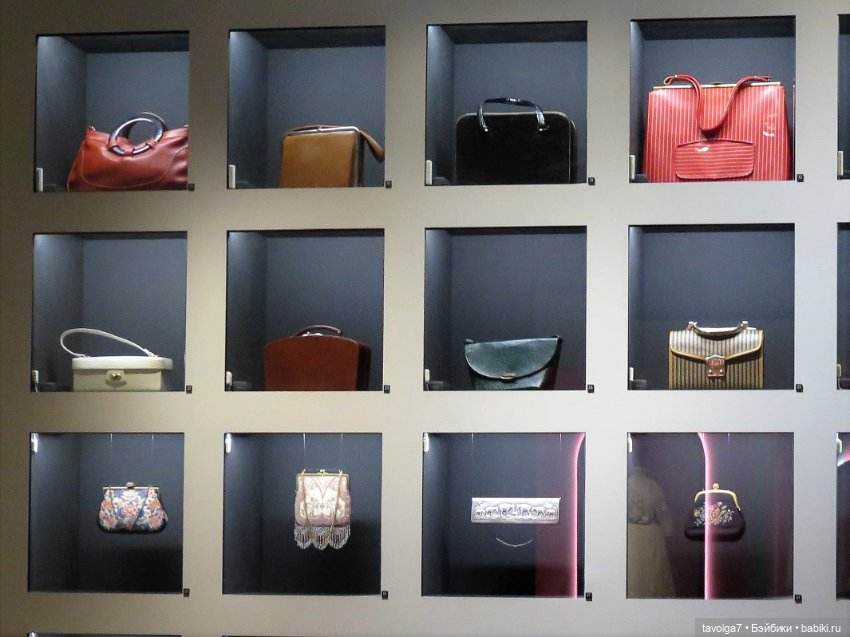 "Кринолин. Жакет. Свитшот." Витрина