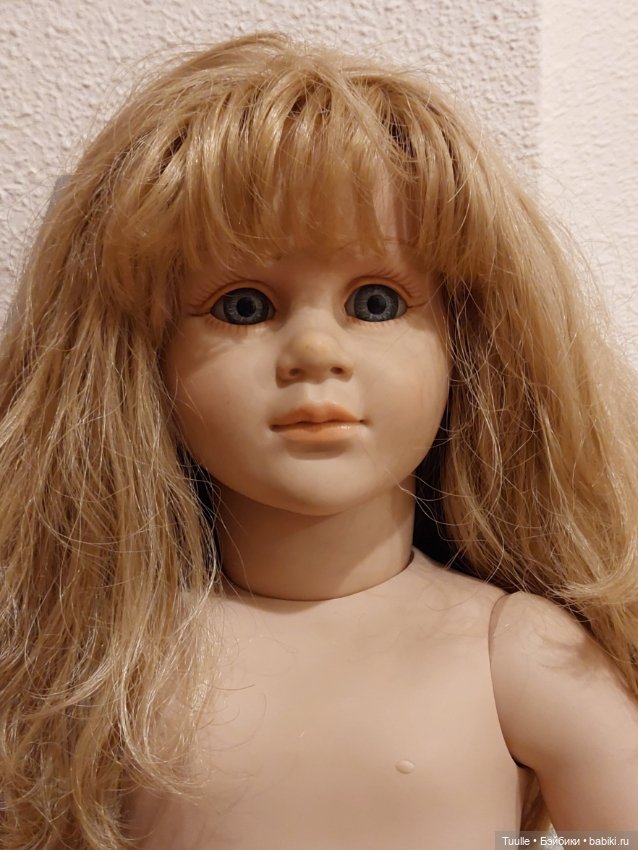 Купить куклу посреди улицы - оказывается, так бывает