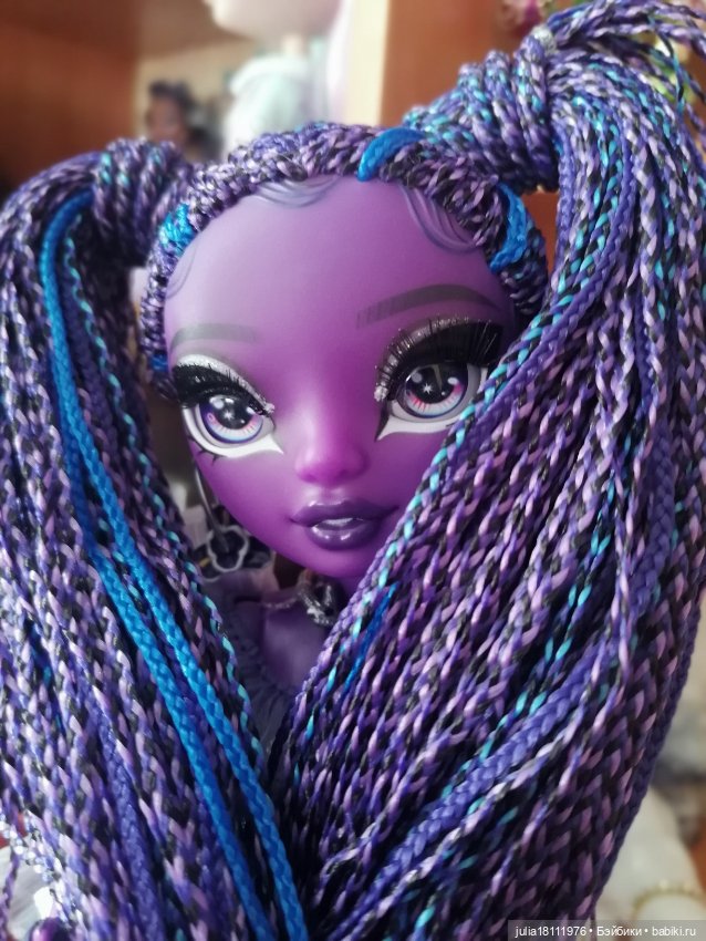 Дом кукол Лавандовый сон. Семейка "Рейнбоу Хай" Представление. Часть 1 (фото 2)