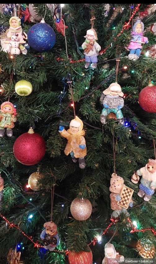 Три поколения — Новый год и Рождество: праздничные фото кукол (фото 7)