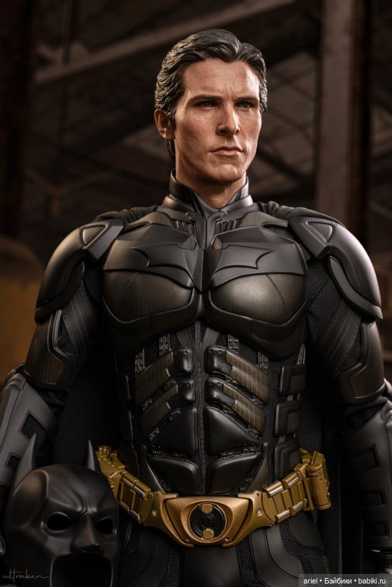 В Гонконге состоялся релиз фигурки Бэтмена от Hot Toys по трилогии Нолана (фото 2)