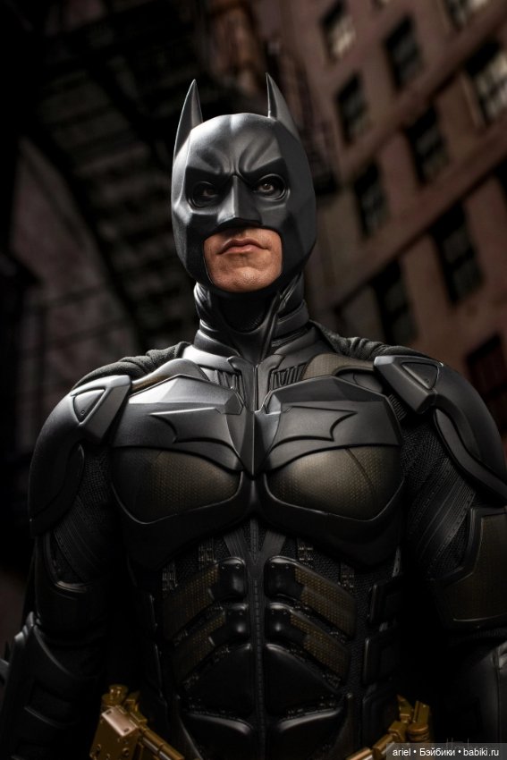 В Гонконге состоялся релиз фигурки Бэтмена от Hot Toys по трилогии Нолана (фото 7)