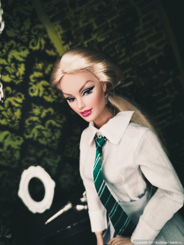 Любители темного и зелёного