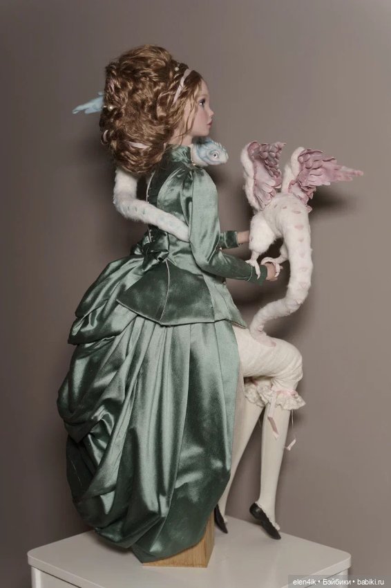 Эмили и ее друзья птицедраконы