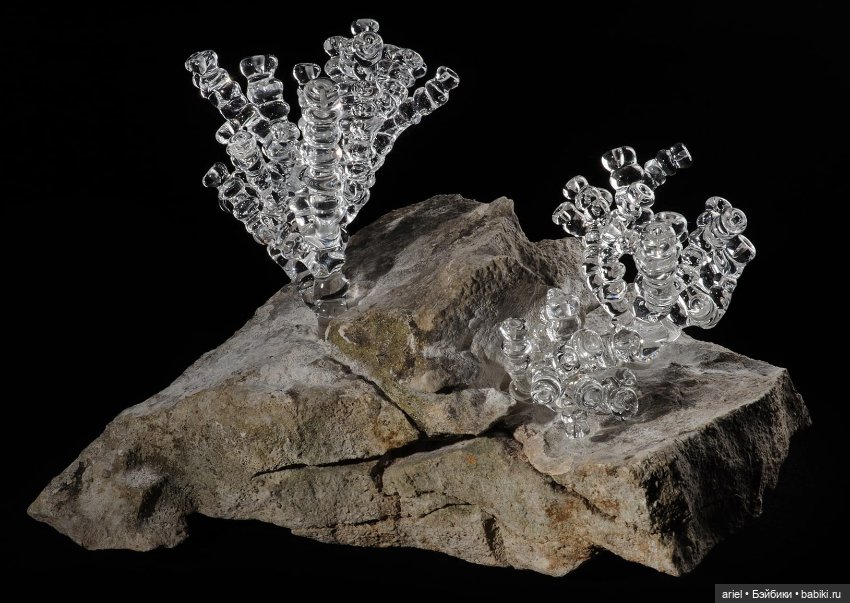 Сочетание грубых камней и изящного стекла в скульптурах Элены Флёри-Рохо (Elena Fleury-Rojo) (фото 3)