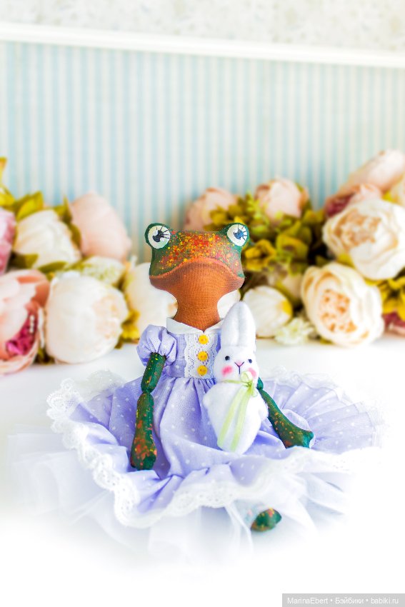 Текстильная лягушка — Авторские игрушки из разных материалов: синельная проволока (фото 10)