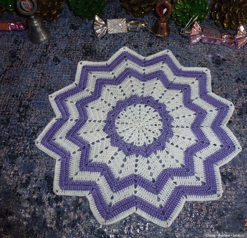 Аксессуары для кукольных домиков, фото сессий - "СИРЕНЬКА" большой набор вязаных салфеток (фото 4)