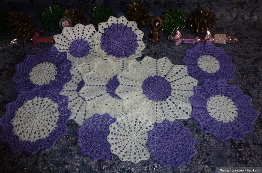 Аксессуары для кукольных домиков, фото сессий - "СИРЕНЬКА" большой набор вязаных салфеток