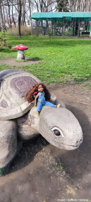 Весна с Майей — Куклы Ruby Red (Руби Ред) Fashion Friends: Siblies