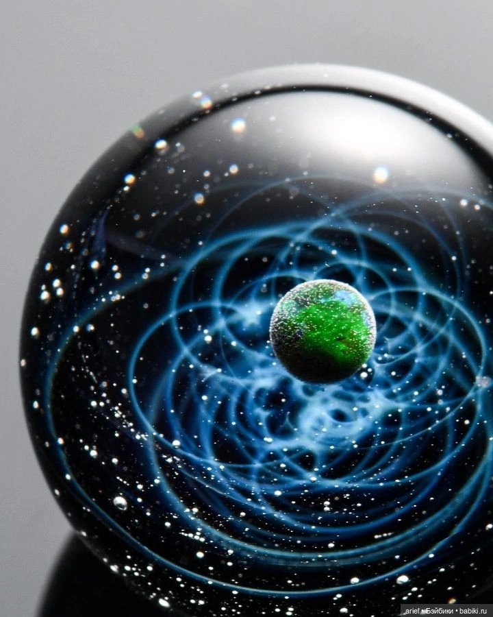 Стеклянные галактики от Сатоши Томидзу (Satoshi Tomizu)