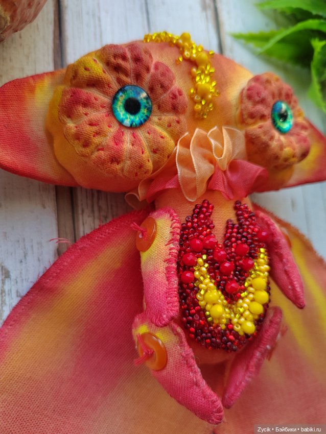 Чердачная огненная моль — Текстильные игрушки и примитивы: кофейные (фото 5)