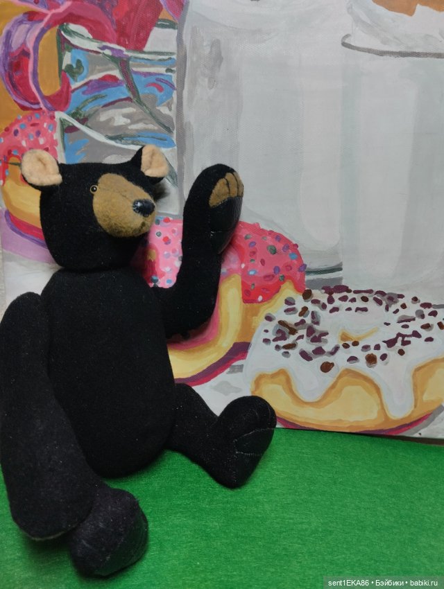 Как вам новый мишка — Авторские игрушки из разных материалов: синельная проволока