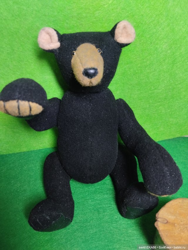 Как вам новый мишка — Авторские игрушки из разных материалов: синельная проволока (фото 5)