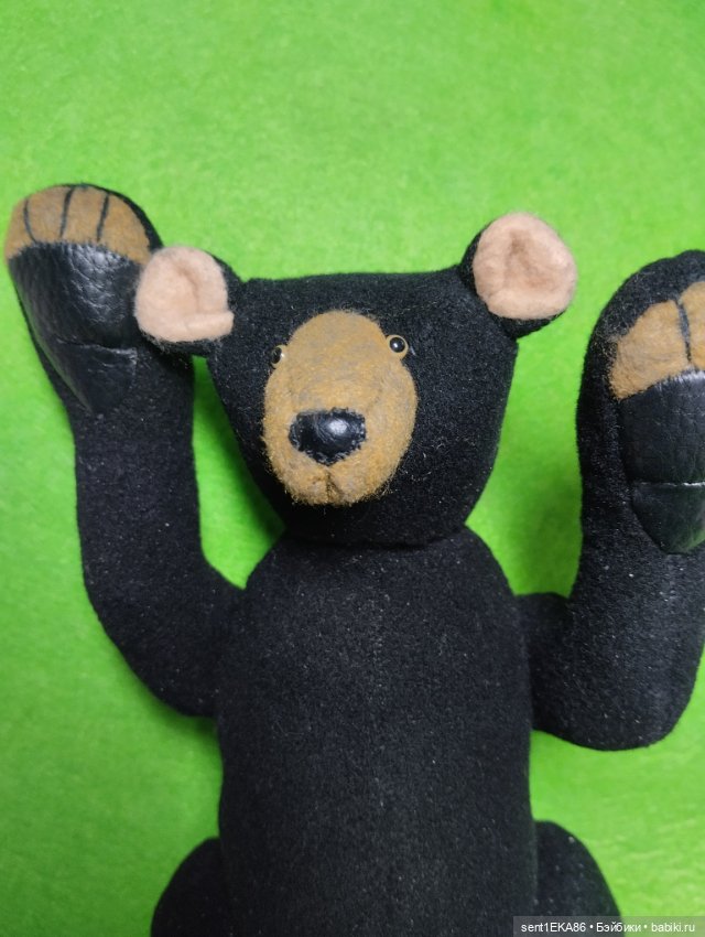 Как вам новый мишка — Авторские игрушки из разных материалов: синельная проволока (фото 7)