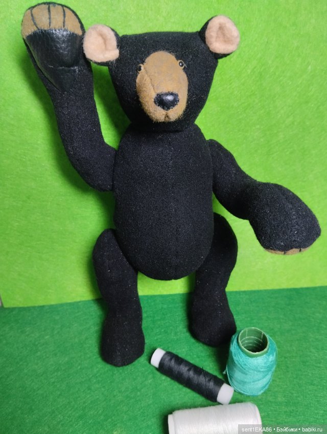 Как вам новый мишка — Авторские игрушки из разных материалов: синельная проволока (фото 4)
