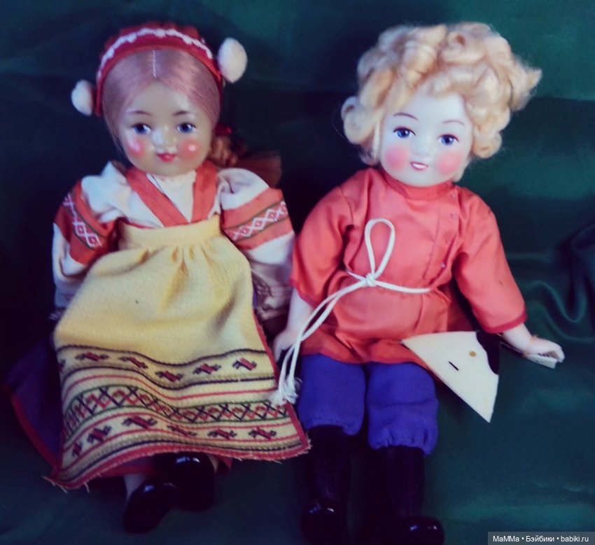 "Дружба народов".Сувенирные куклы