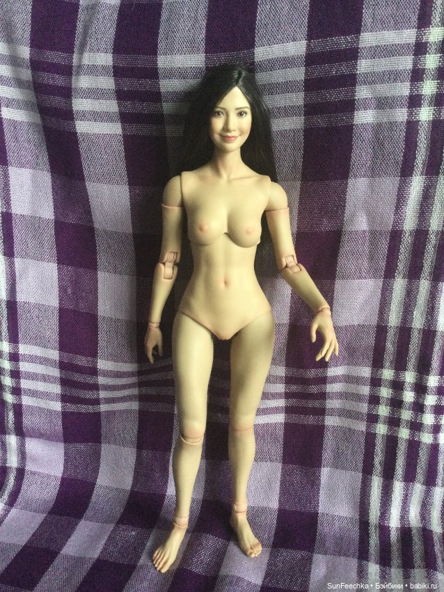Фото обзор новинки - женское тело Worldbox AT201 1/6 (фото 4)