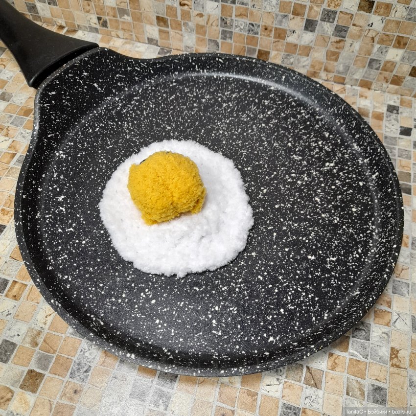 Побег со сковородки, или мой сбежавший завтрак.(амигуруми qudetama)