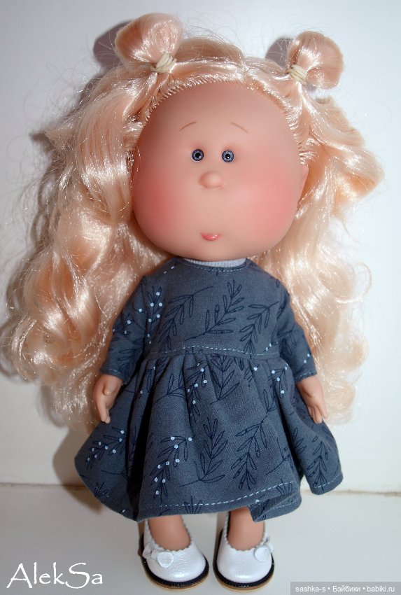 Всем по платью — Одежда и обувь для кукол своими руками: фото