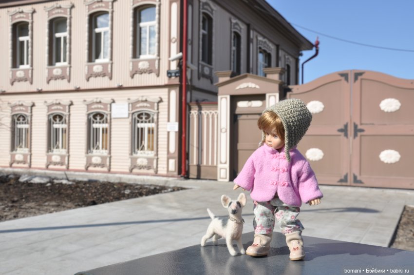 Джо (от Miroxdolls) знакомится с деревянным зодчеством начала ХХ века