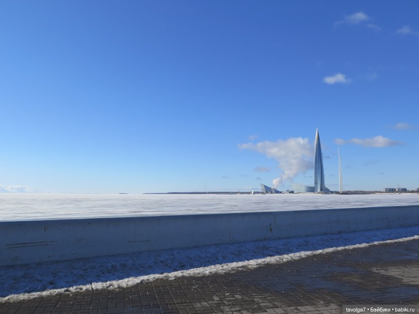 "Jem and the Holograms" от Hasboro 1980х и весенний Питер