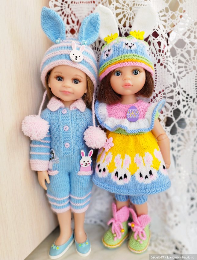 Ещё один яркий комплект одежды к Пасхе