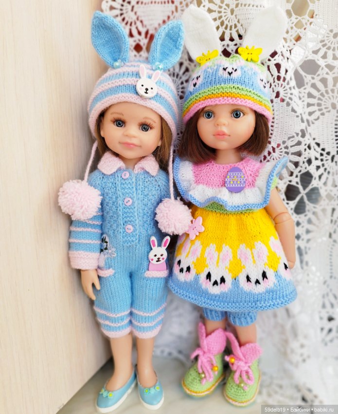 Ещё один яркий комплект одежды к Пасхе