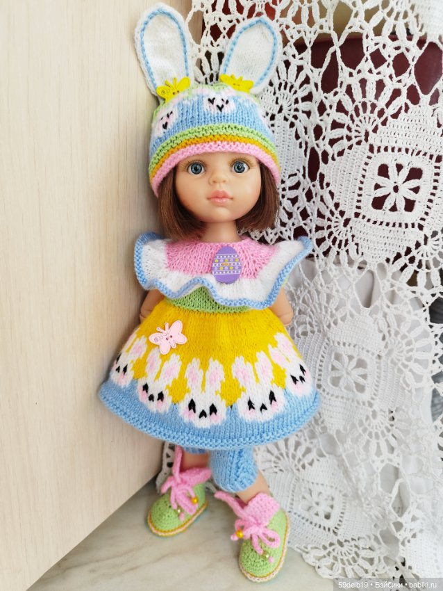 Ещё один яркий комплект одежды к Пасхе