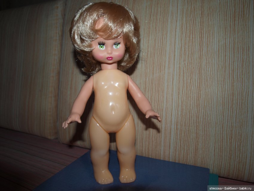 Пошла гулять - вернулась с куклой